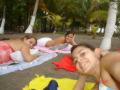 3-11 feb Flag Beach amiguitas + family (54)-thumb.jpg