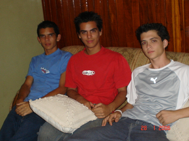 TIQUICIA (57)