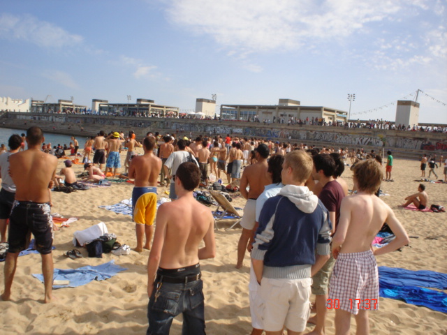 Primer dia en la playa, Platja Nova Icaria (108)