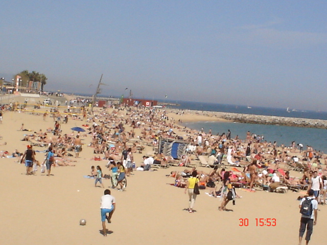 Primer dia en la playa, Platja Nova Icaria (98)