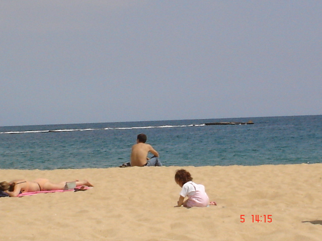 Ultimo dia en la playa antes de venirnos, aprovechando el sol (325)